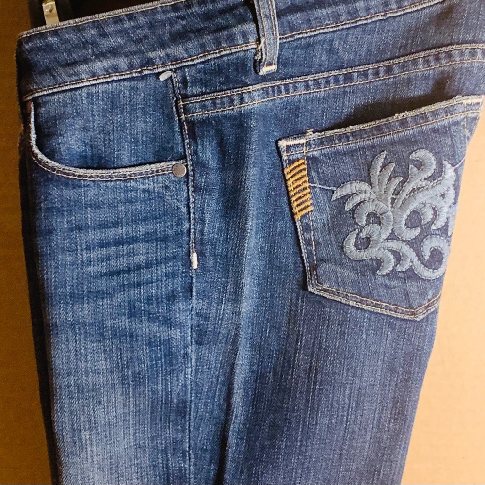 Paige Jeans size 26 Boot Cut